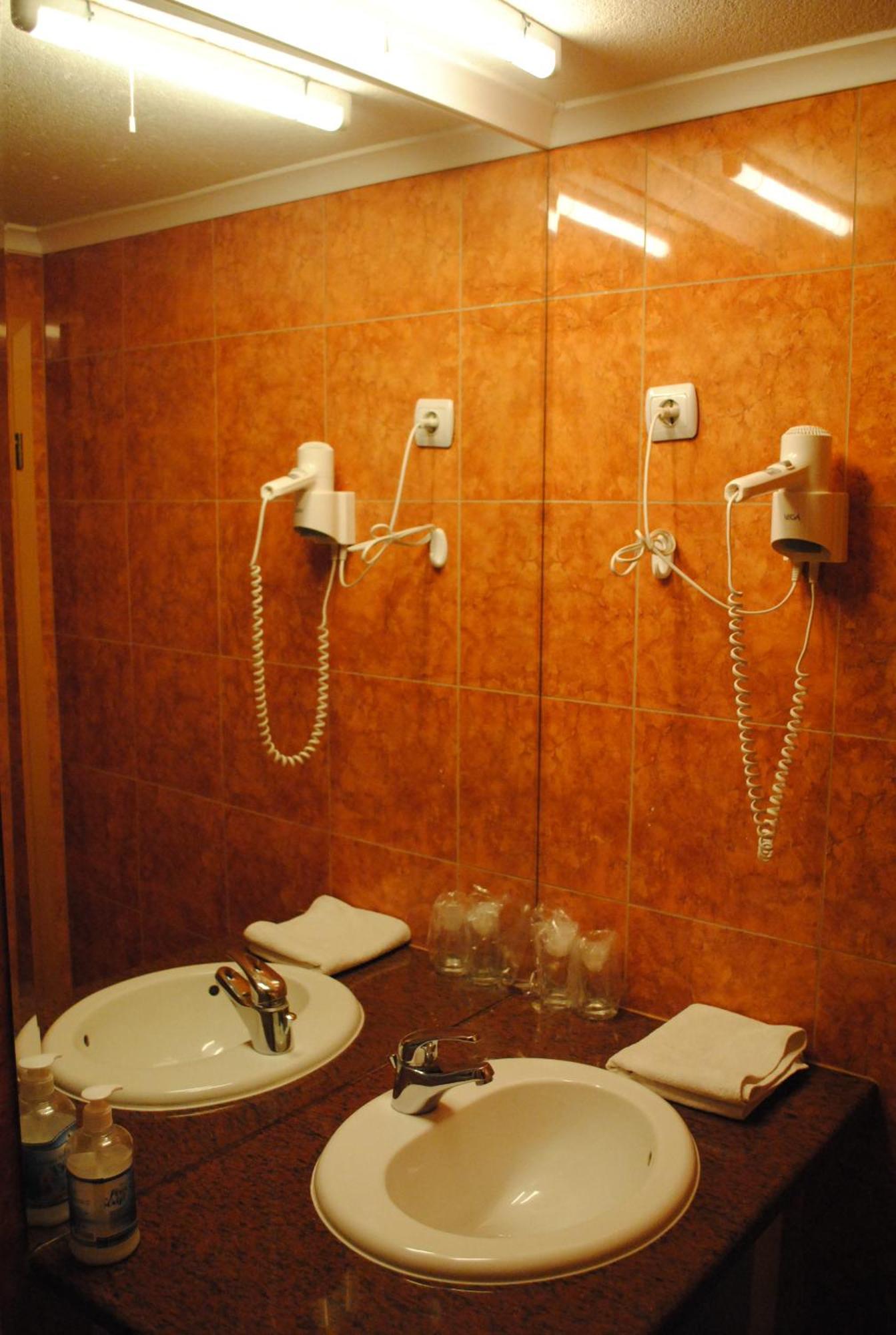 Motel Kiwi Grude Szoba fotó